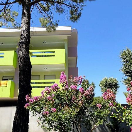 Residence Bright Star Bibione Exterior foto